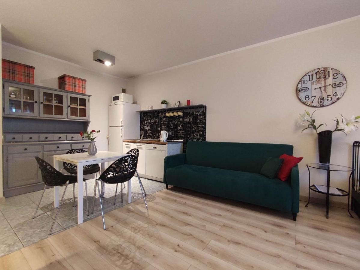 Kghn Apartments Wyszynskiego 12 Brama Portowa ชเตชชิน ภายนอก รูปภาพ